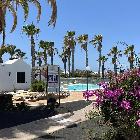 Retama Apartament *